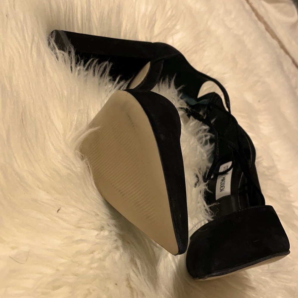 Pampered black shoes